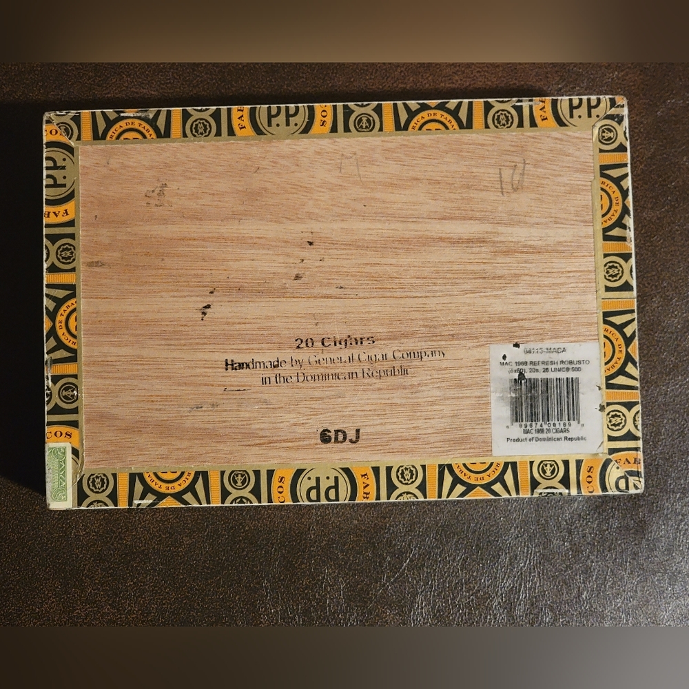 Empty Cigar Box - Picture 7 of 8